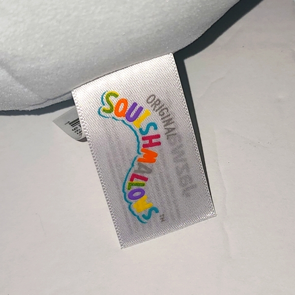 CILLIAN 🦇🐮 Black & Blue Bat Cow Legendary Collection Original Squishmallow NWT - Picture 8 of 8